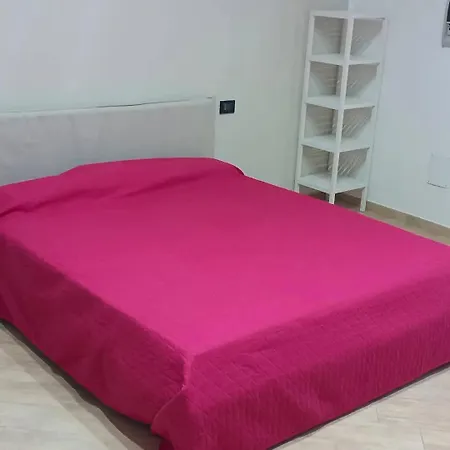 Agropoli Rooms מלון דירות